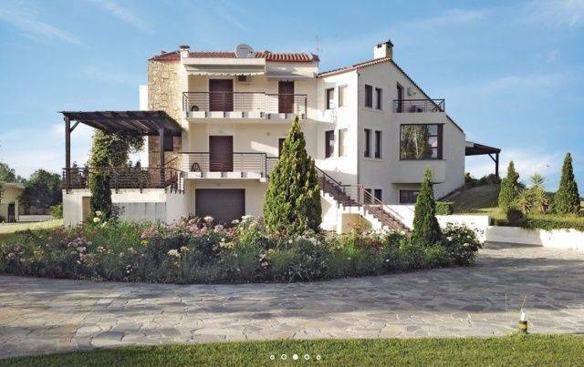 Εσωτερικοι χώροι