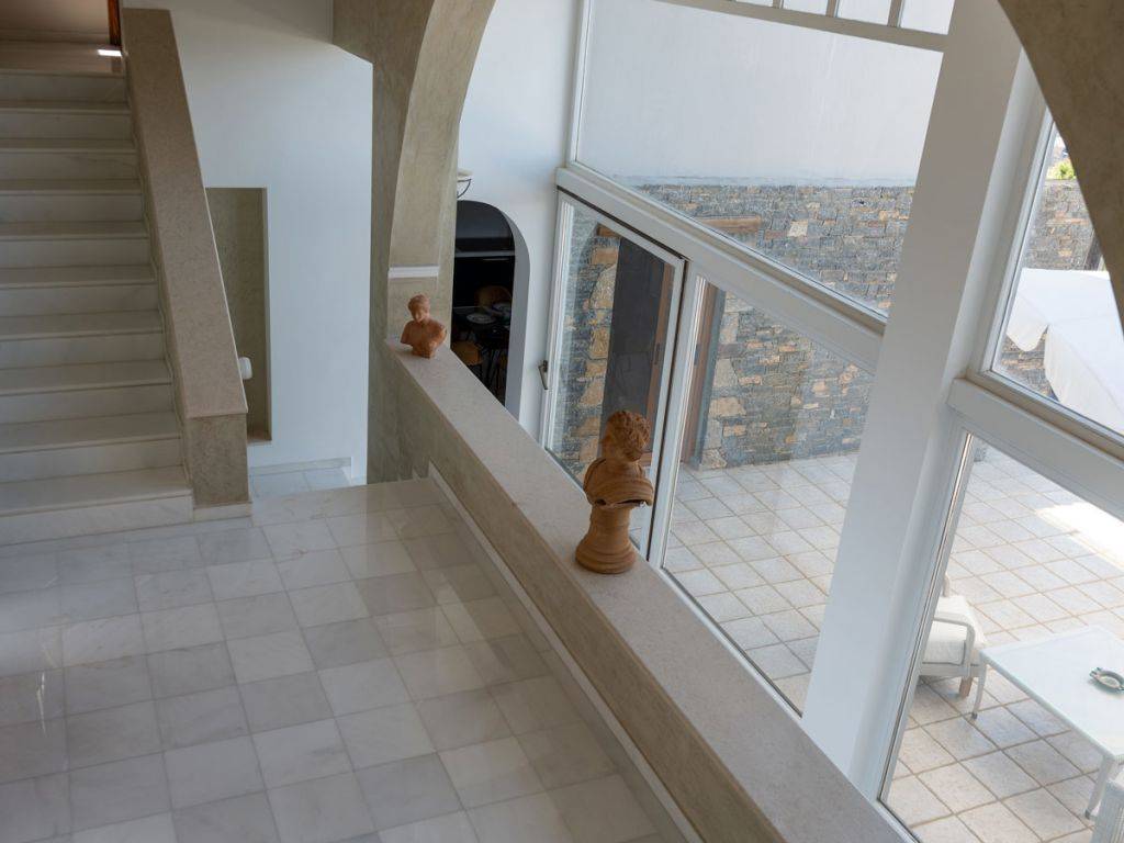 Εσωτερικοι χώροι