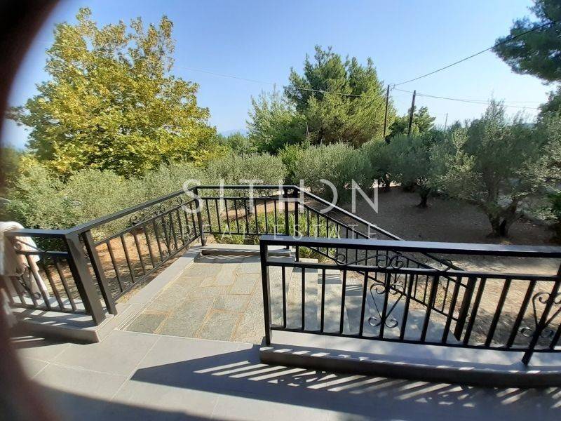 Θέα από μπαλκόνι