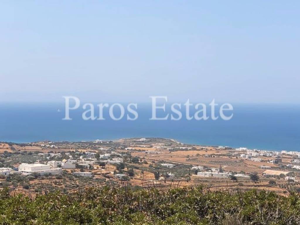 Θέα από το αγροτεμάχιο