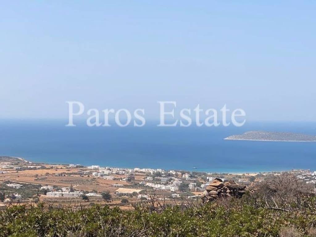 Θέα από το αγροτεμάχιο