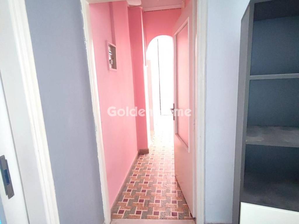 Χολ - Διάδρομος