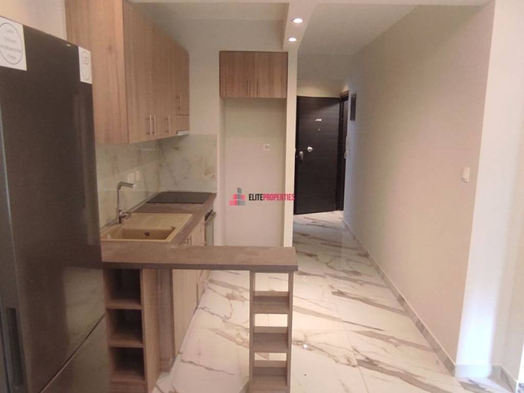 ΣΑΛΟΚΟΥΖΙΝΑ