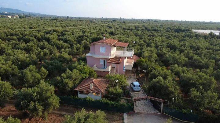 Εσωτερικοι χώροι