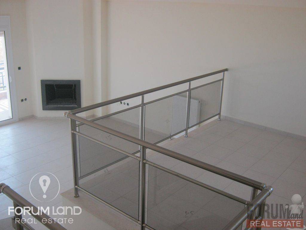 Forumland Real Estate, Σαλόνι με τζάκι