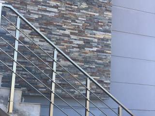 Forumland Real Estate, Εξωτερικές Σκάλες