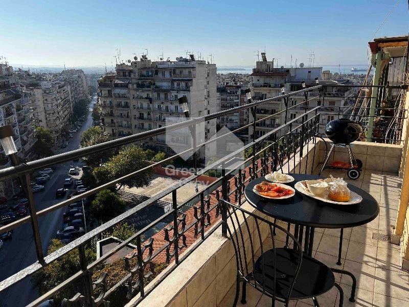 Θέα από μπαλκόνι