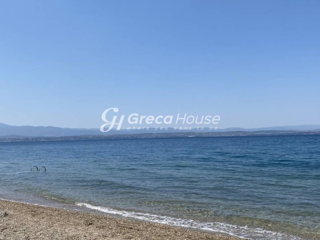 Παραθαλάσσια βίλα προς πώληση Έυβοια