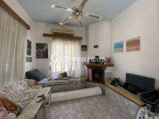 Παραθαλάσσια βίλα προς πώληση Έυβοια