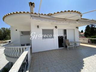 Παραθαλάσσια βίλα προς πώληση Έυβοια