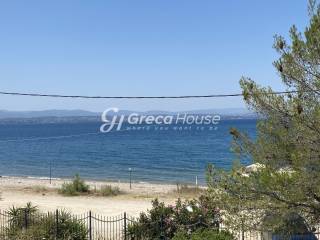 Παραθαλάσσια βίλα προς πώληση Έυβοια