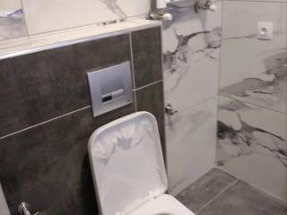 Forumland Real Estate, Μπάνιο με ντουζιέρα