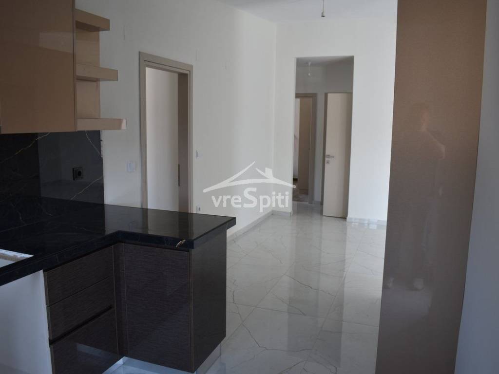 ΣΑΛΟΝΙ - ΚΑΘΙΣΤΙΚΟ ΚΟΥΖΙΝΑ