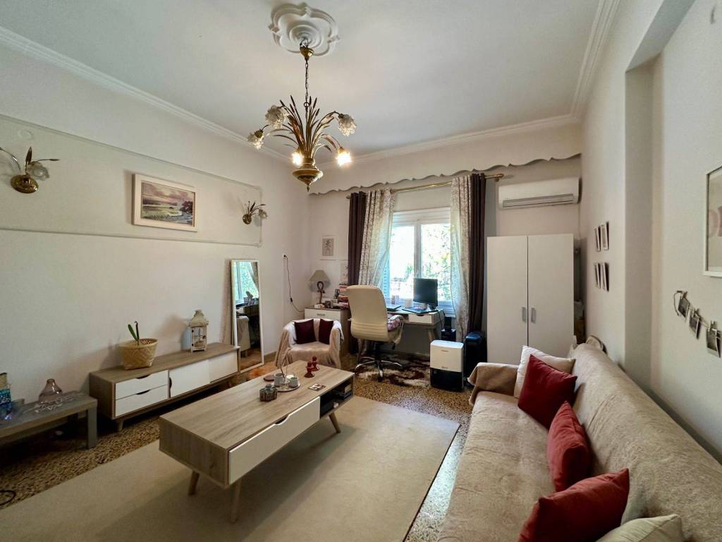 Kathistiko - Trapezaria