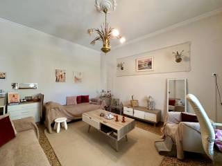 Kathistiko - Trapezaria