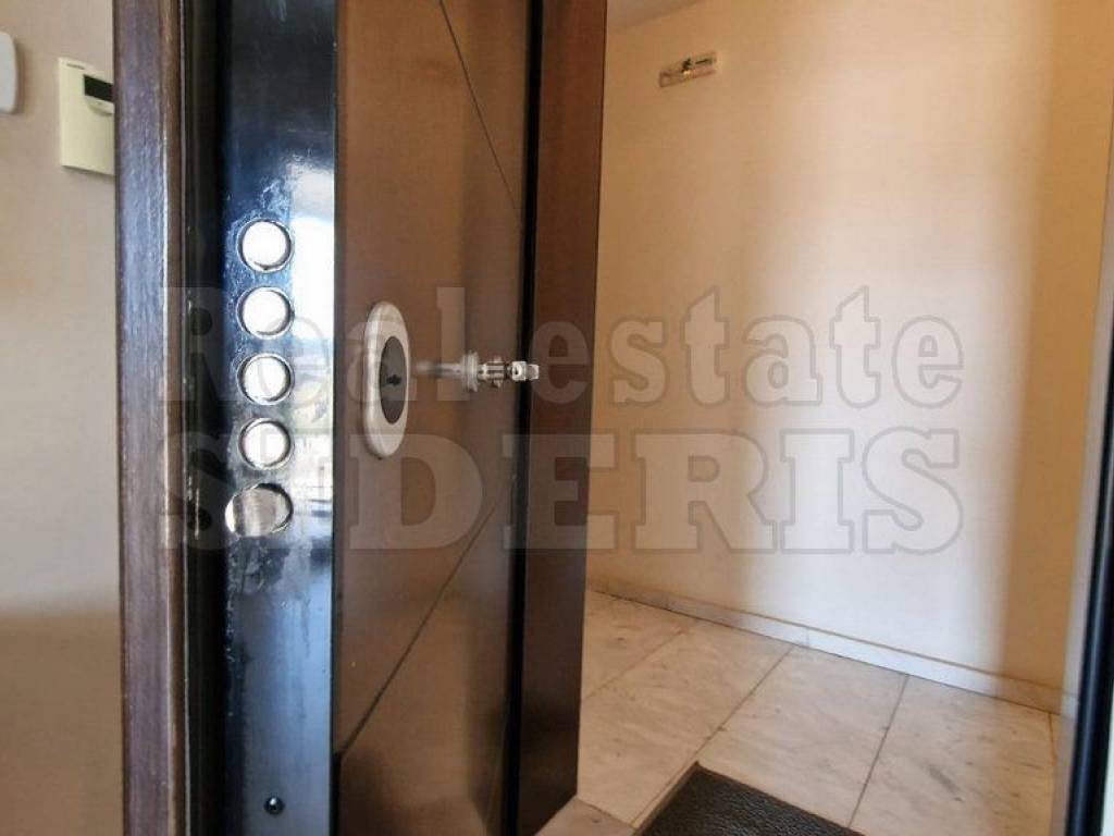 ΠΟΡΤΑ ΑΣΦΑΛΕΙΑΣ