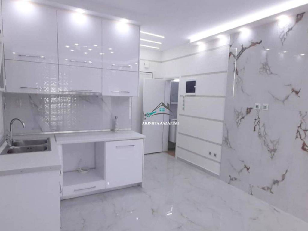 Σαλοκουζίνα