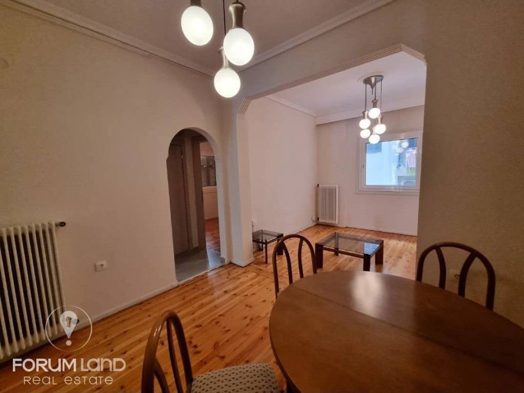 Forumland Real Estate, Εσωτερική όψη