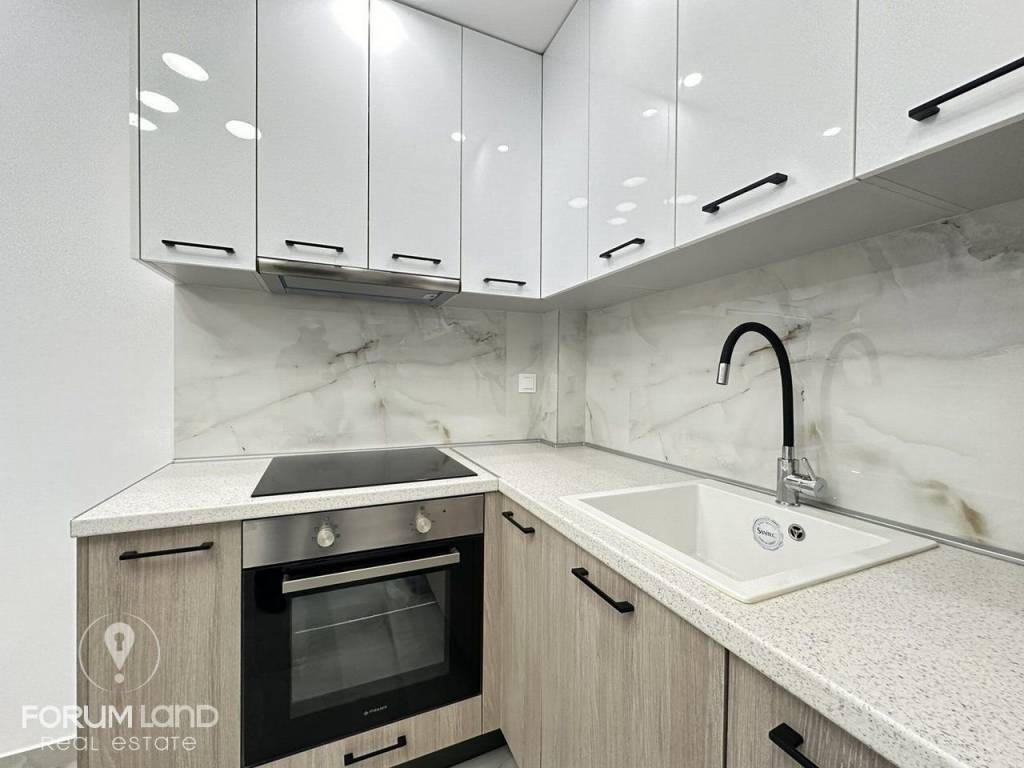 Forumland Real Estate, Σαλοκουζίνα