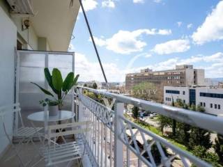 Θέα από μπαλκόνι