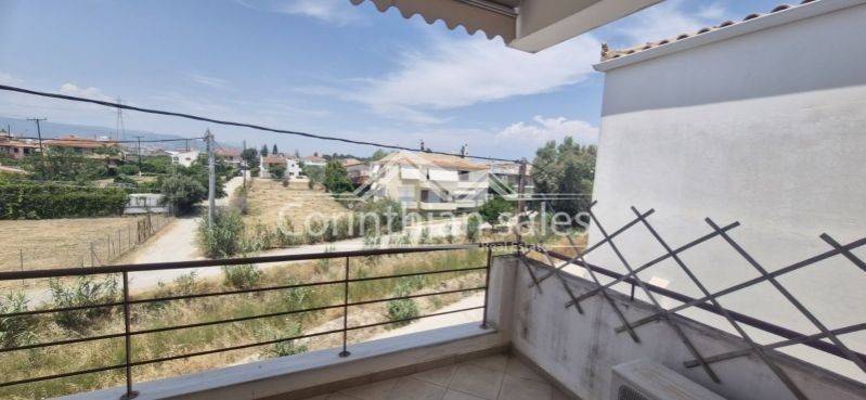 Θέα από μπαλκόνι