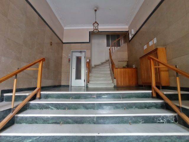 EISODOS POLYKATOIKIAS