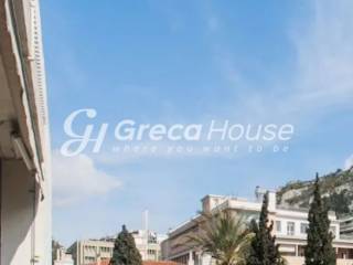 Διαμέρισμα  με θέα προς πώληση στο Κολωνάκι 