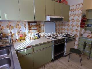 Οικιστικό κτίριο προς πώληση Νέα Κυψέλη