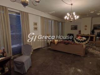 Οικιστικό κτίριο προς πώληση Νέα Κυψέλη