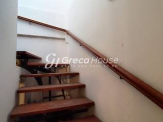 Οικιστικό κτίριο προς πώληση Νέα Κυψέλη