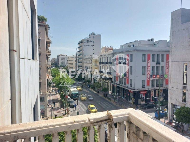 Θέα από μπαλκόνι