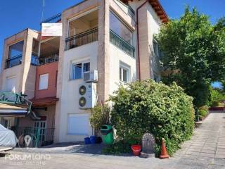 Forumland Real Estate, Επαγγελματικό κτίριο