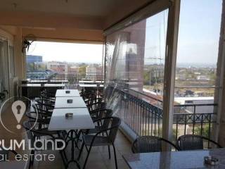 Forumland Real Estate, Εσωτερική όψη