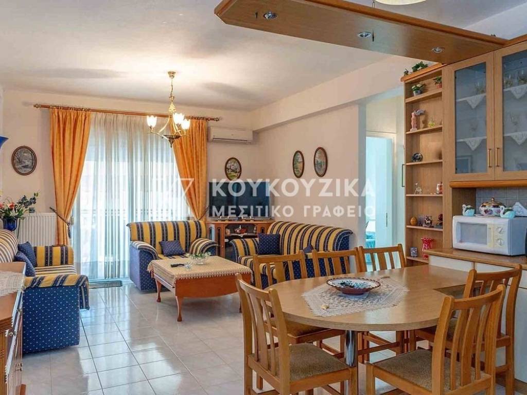 Σαλοκουζίνα