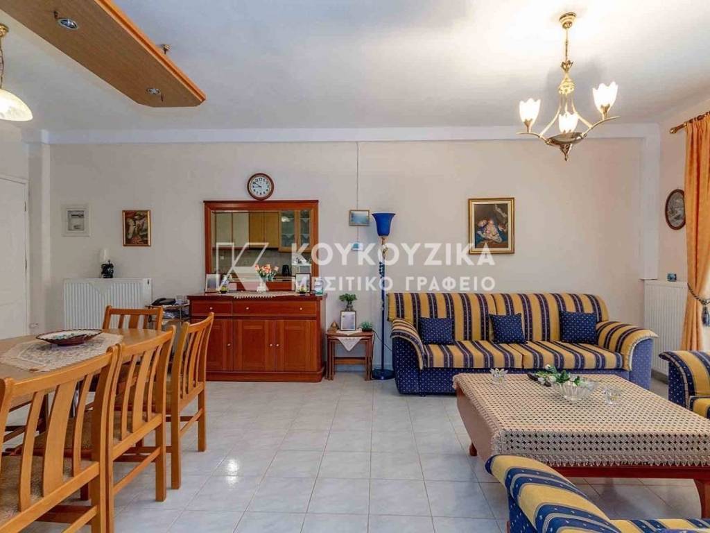 Σαλοκουζίνα