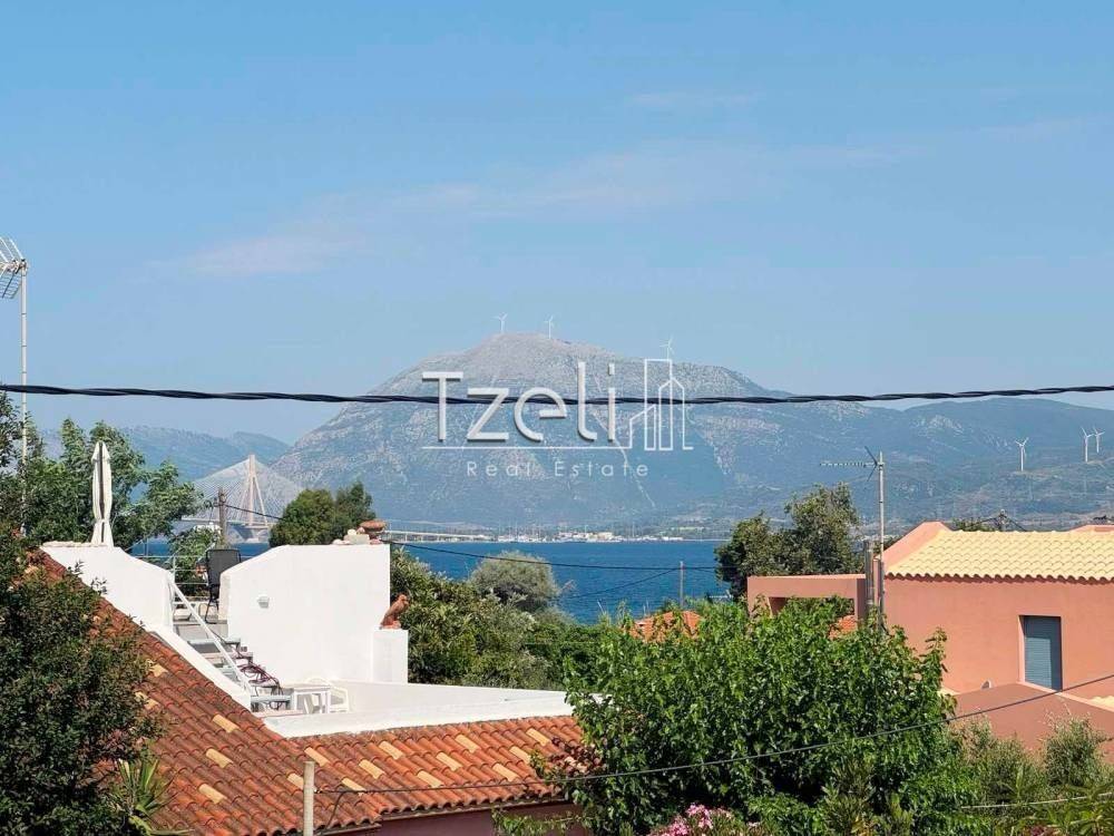 Θέα απο μπαλκόνι