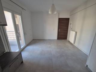 ΣΑΛΟΝΙ-ΚΟΥΖΙΝΑ