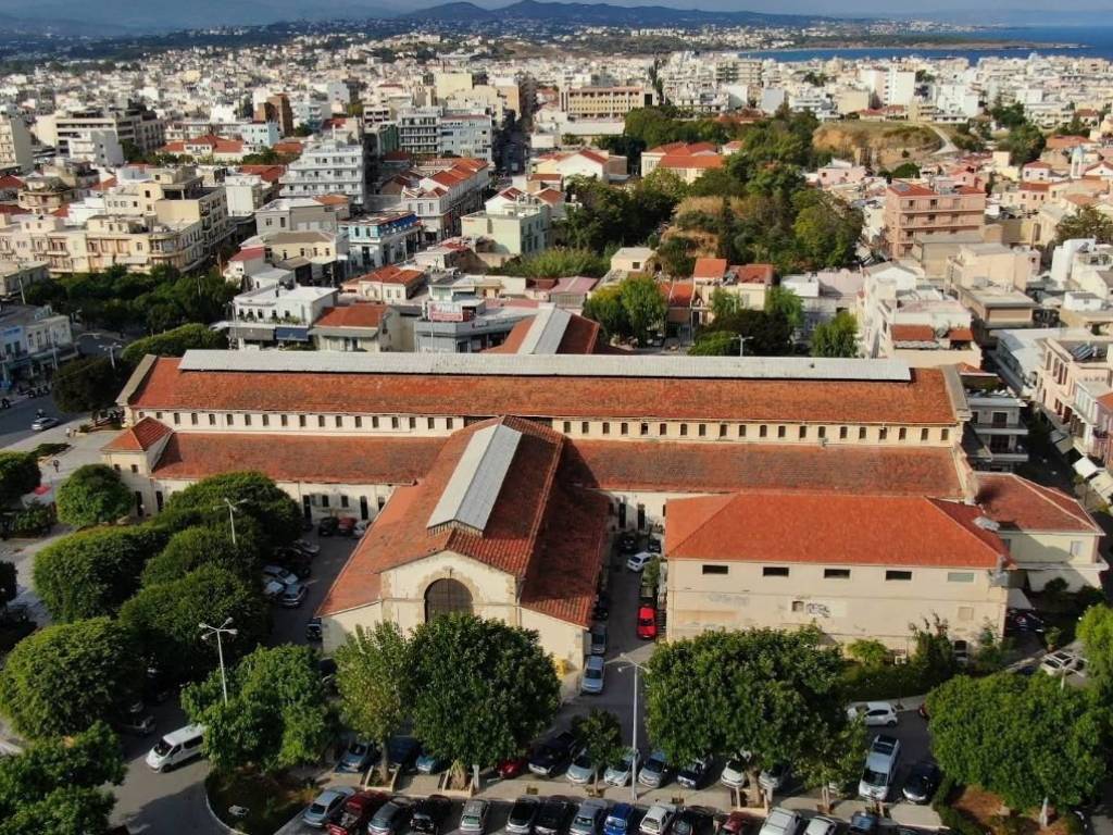 Πανοραμική θέα εμπορικών δρόμων Χανίων