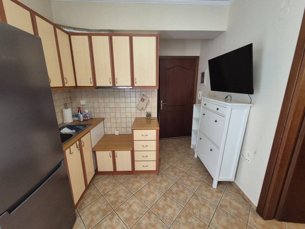 ΣΑΛΟΝΙ KOYZINA