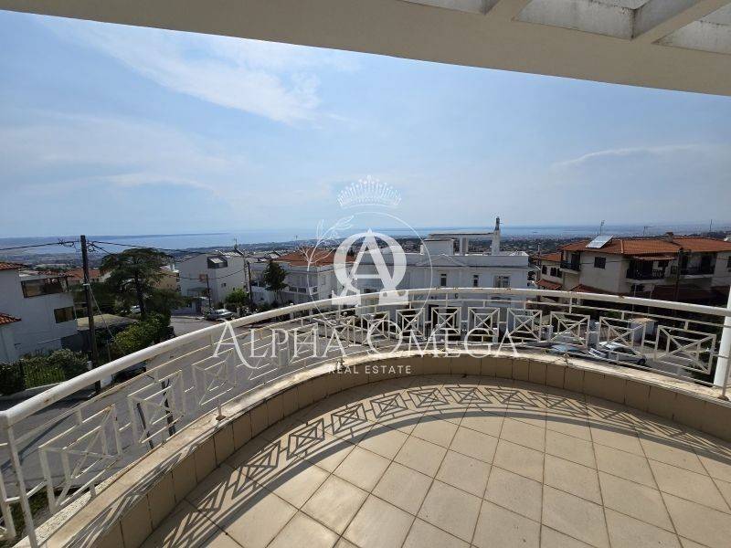 Θέα από μπαλκόνι