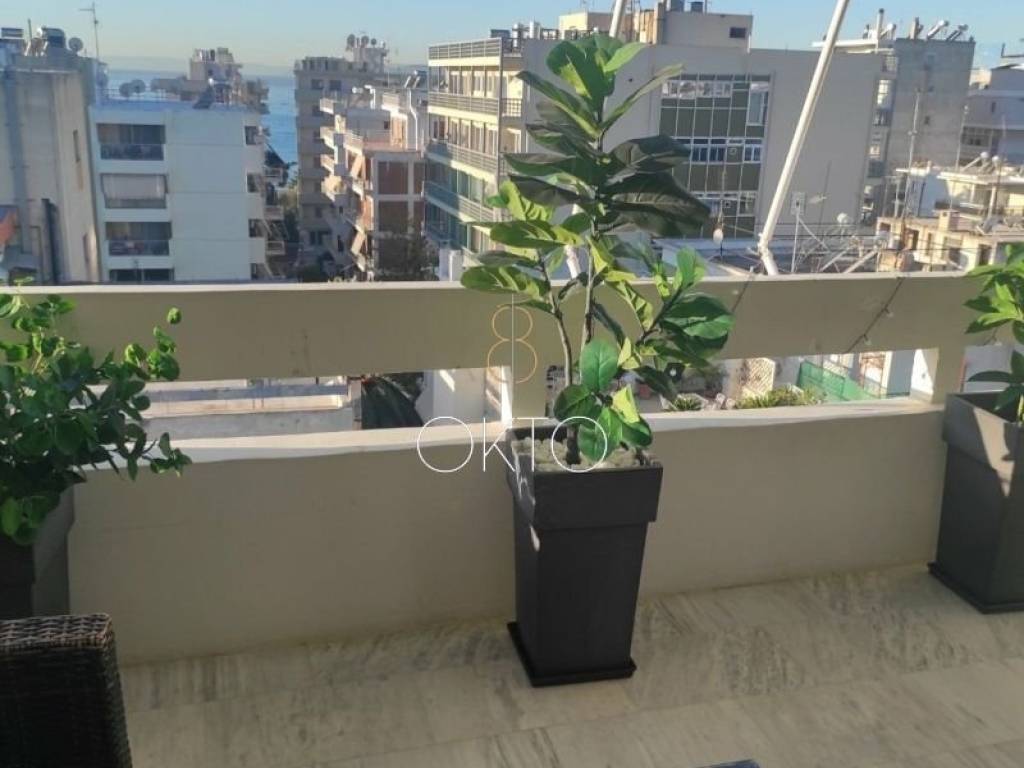 Θέα από μπαλκόνι