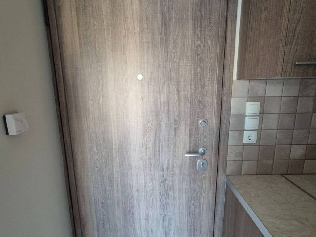 ΠΟΡΤΑ ΑΣΦΑΛΕΙΑΣ