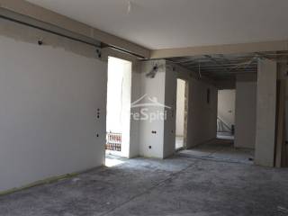 ΚΟΥΖΙΝΑ-ΚΑΘΙΣΤΙΚΟ-Υ/Ο-ΕΙΣΟΔΟΣ