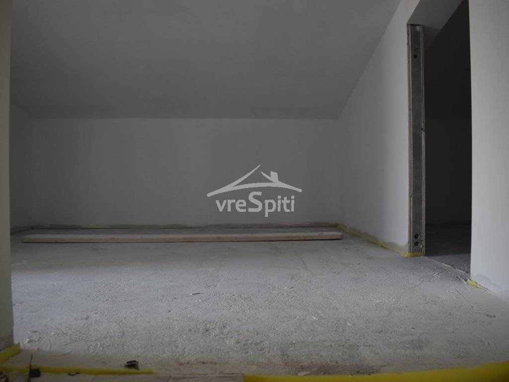 ΕΠΑΝΩ ΧΩΡΟΣ-ΚΑΘΙΣΤΙΚΟ