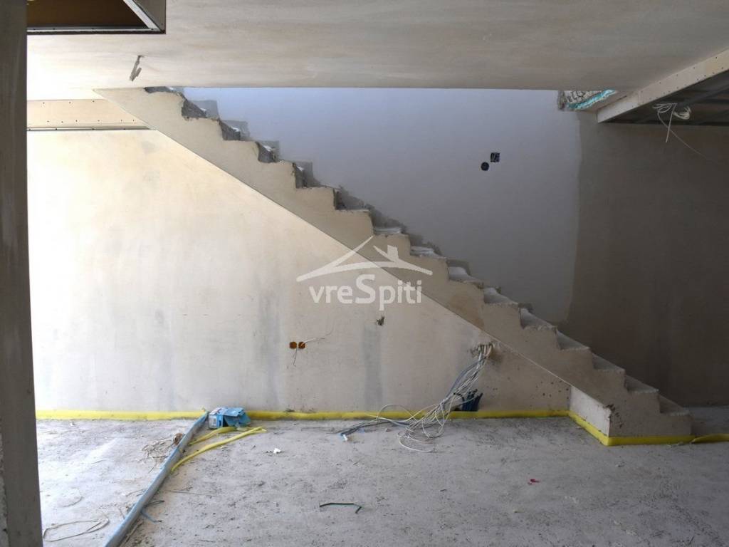 ΣΚΑΛΕΣ -ΚΑΘΙΣΤΙΚΟ -ΑΠΟΨΗ ΑΠΌ ΚΟΥΖΙΝΑ