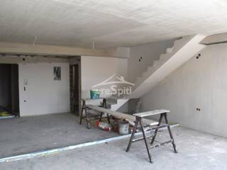 ΚΑΘΙΣΤΙΚΟ-ΚΟΥΖΙΝΑ-ΣΚΑΛΕΣ -ΛΟΥΤΡΟ ΚΑΤΩ ΕΠΙΠΕΔΟΥ