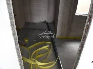 ΛΟΥΤΡΟ ΚΑΤΩ ΕΠΙΠΕΔΟΥ