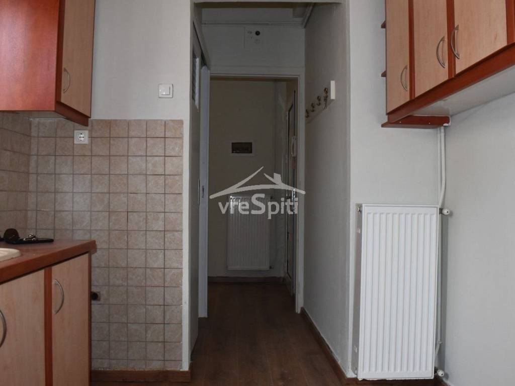 ΚΟΥΖΙΝΑ-ΕΙΣΟΔΟΣ