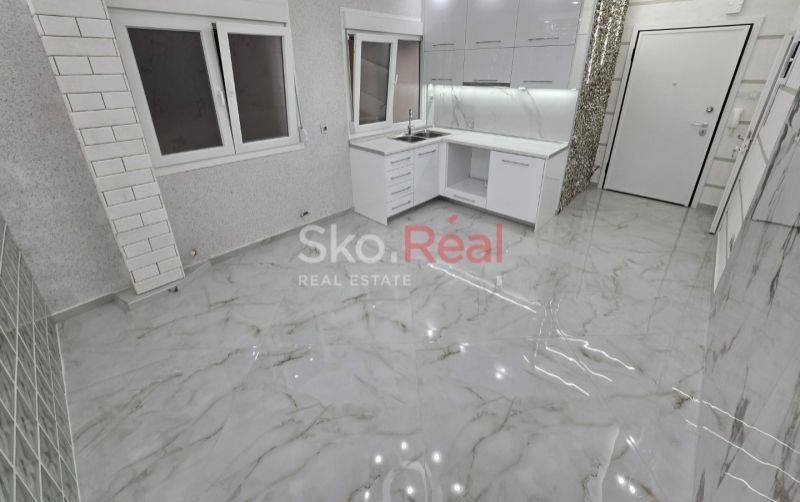 Σαλοκουζίνα