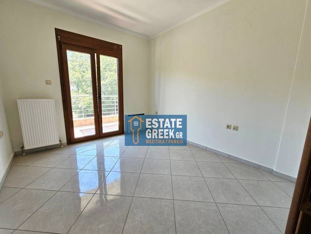 ★ ΝΕΟΔΜΗΤΟ ★ Με κλειστό πάρκινγκ 25 τ.μ. ★ Πετρέλαιο - Ηλιακός ★ 